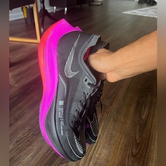 Nike ZoomX Vaporfly Next% 2 Raptors Mens Size 13 Black Flash Crimson CU4111 002 main image 12